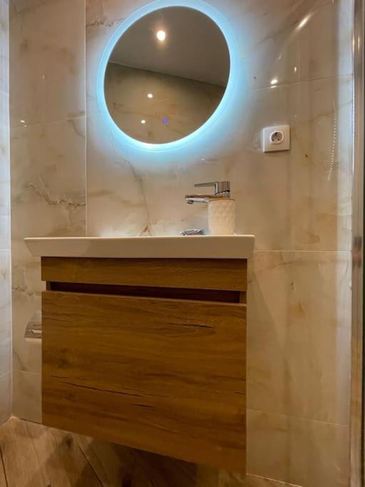 Pangrati-Brand New Luxury Central Studio Athen Eksteriør billede
